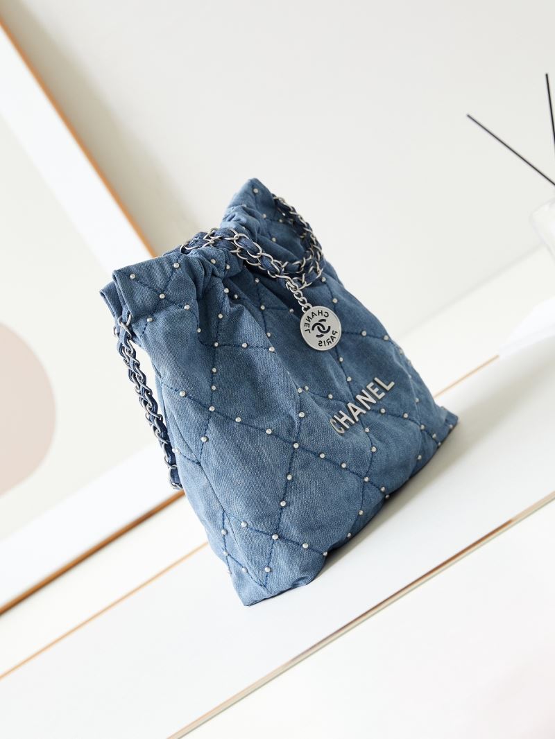 Ch**el hobo 22 bags